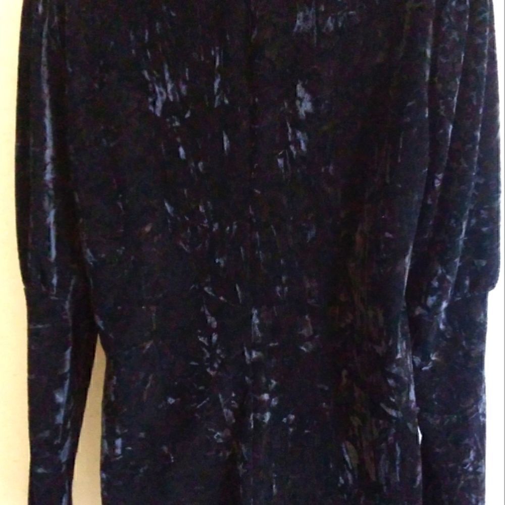 MOD X  Velvet TOP Beautiful Crushed  Long Balloon SLEEVES by MEDIUM